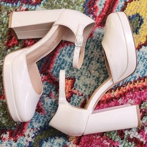 Nude Madden Girl Pumps with Block Heel